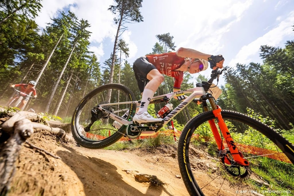 Mountainbikester Pieterse vijfde in korte race in Lenzerheide