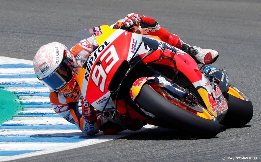 Wereldkampioen Márquez breekt bovenarm in eerste race MotoGP