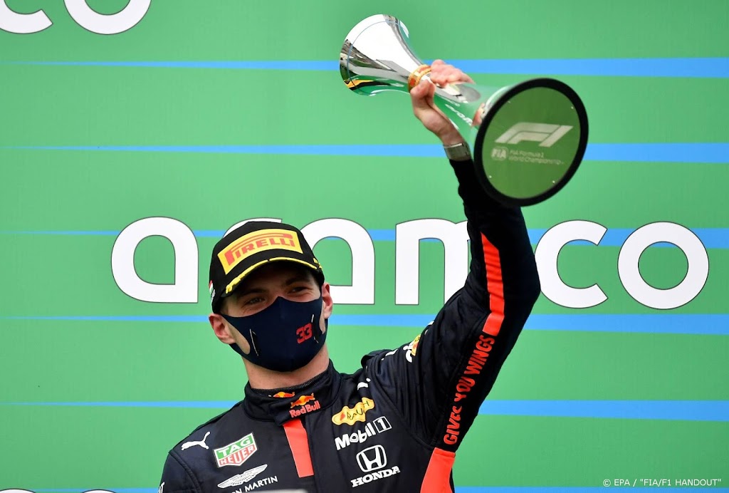 Verstappen dolblij met tweede plek: dacht dat ik niet zou racen