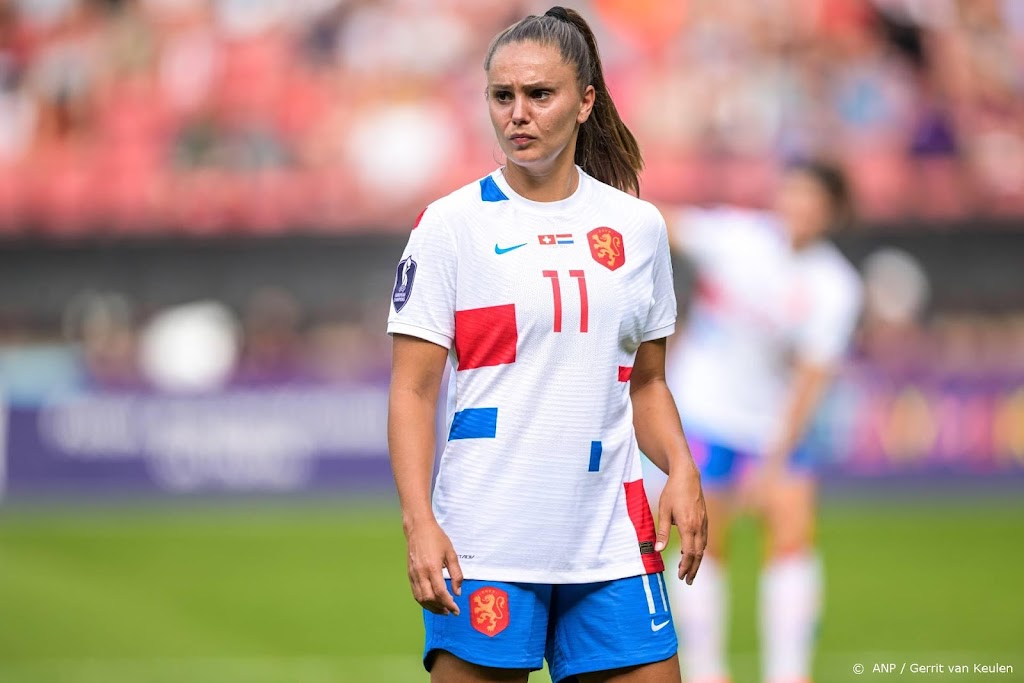 Einde EK voor geblesseerde Oranje-aanvalster Martens 