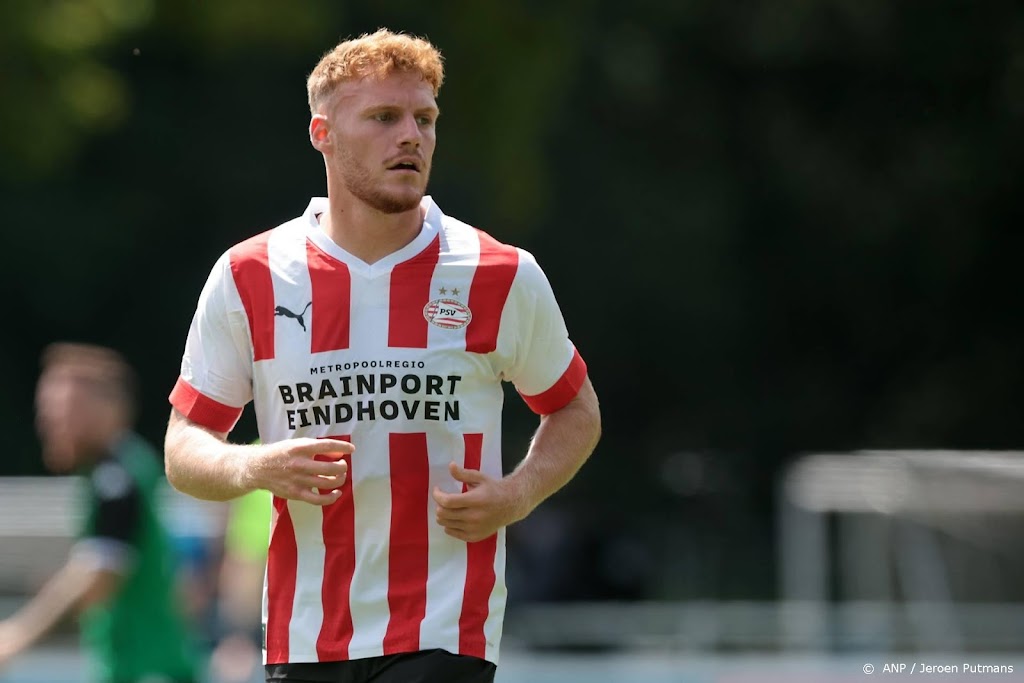PSV in oefenduel met ruime cijfers langs FC Eindhoven