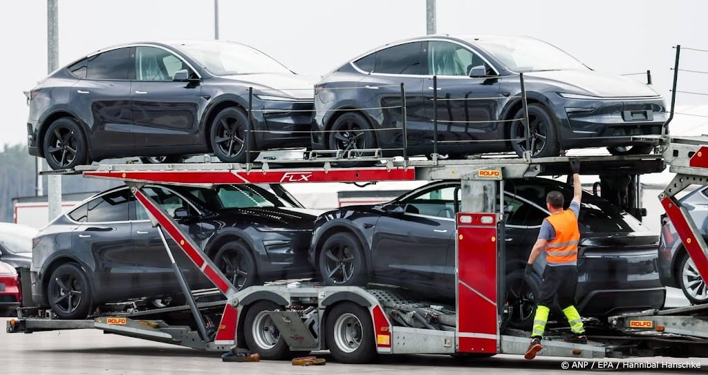 Tesla wil productie in grote Duitse fabriek dit jaar opvoeren