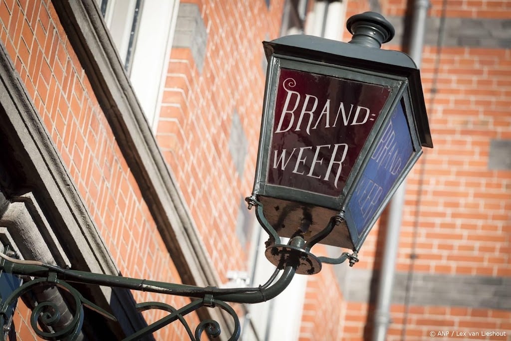 Gewonde door grote brand in woning in Drentse Bovensmilde 