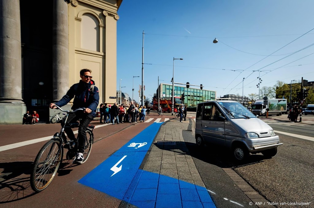 'Drukke fietspaden zijn vaak te smal'