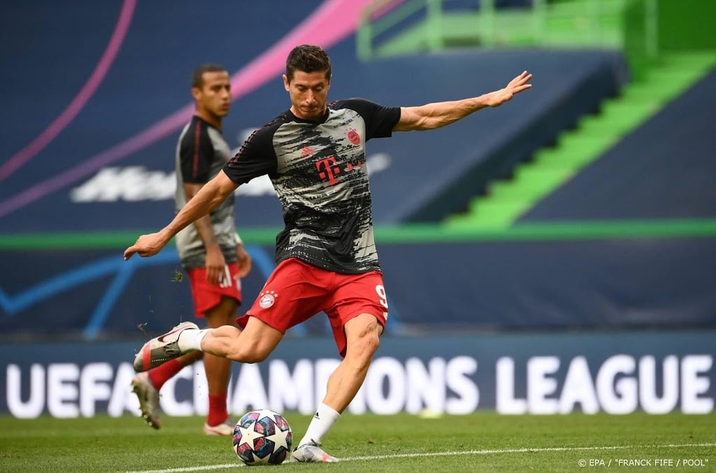 Lewandowski nadert record van Ronaldo in CL