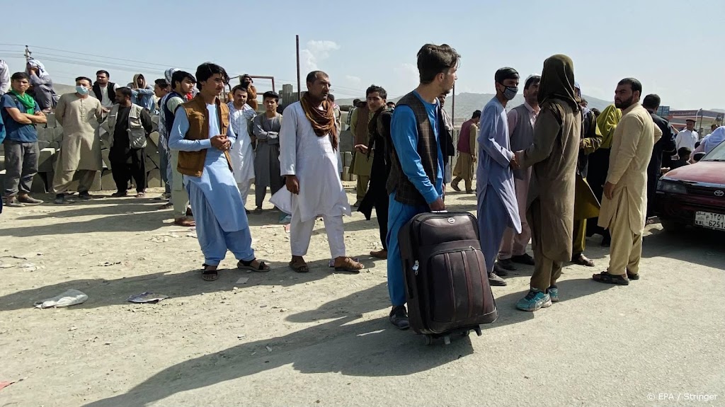 Washington: 6000 wachtenden op luchthaven Kabul