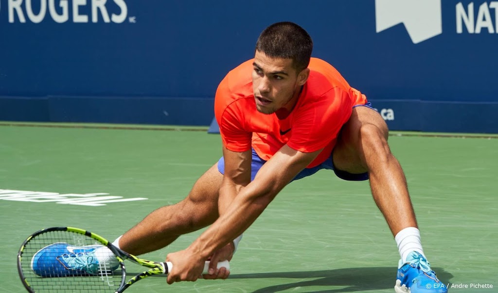 Tennisser Alcaraz jongste kwartfinalist in 16 jaar in Cincinnati