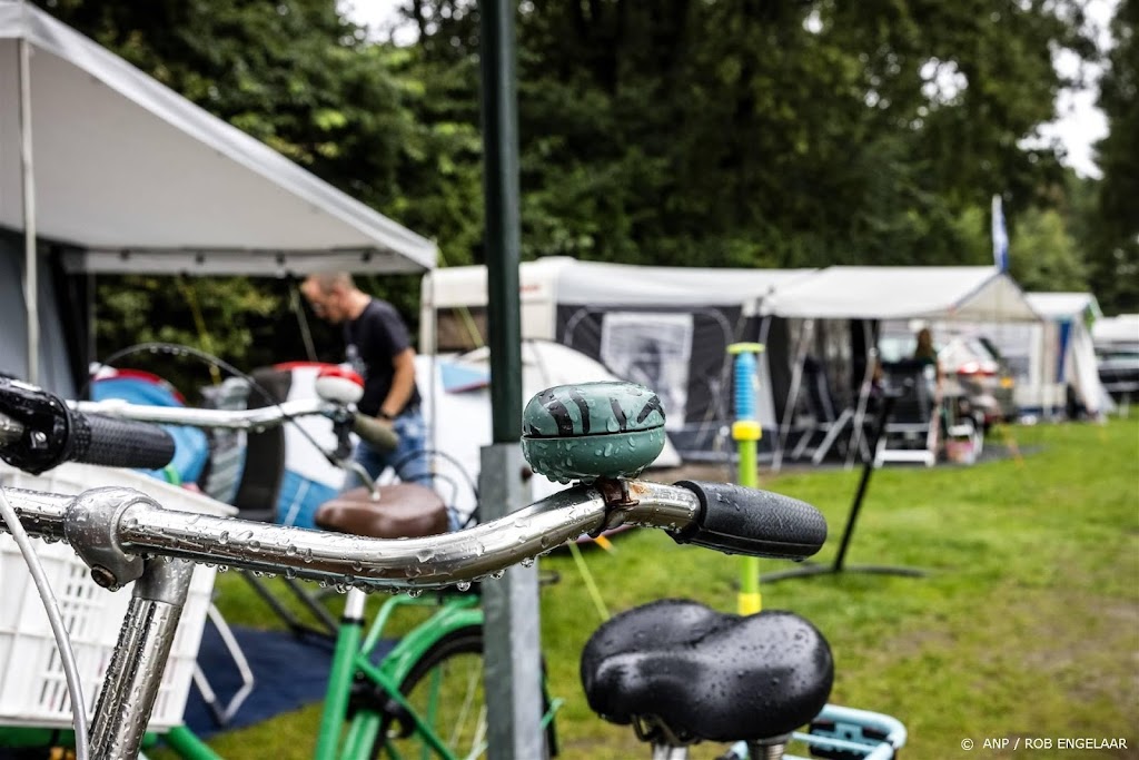 Campinggast in Ulicoten slaat beveiliger bewusteloos