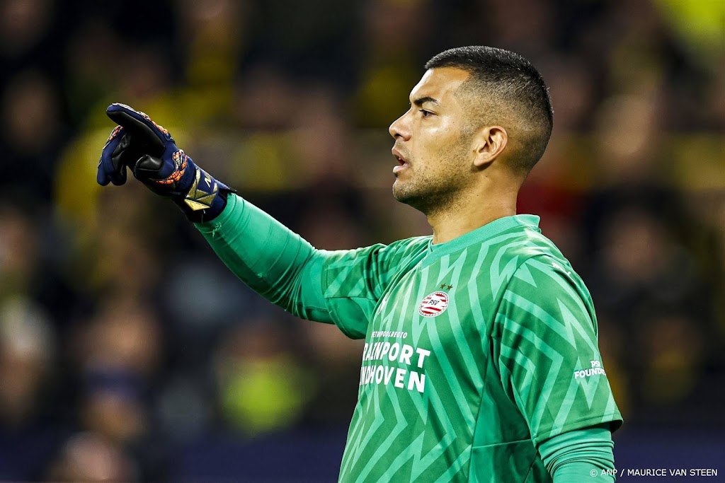 Argentijnse bondscoach Scaloni roept PSV-doelman Benítez op 