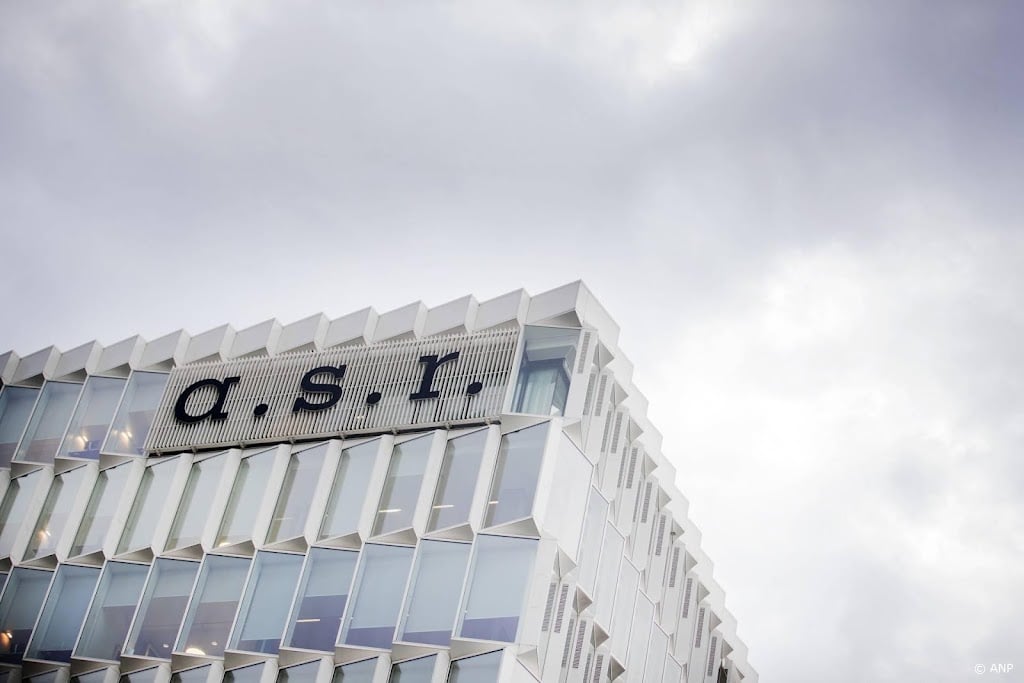 Nieuwe topvrouw ASR roept kabinet op problemen UWV aan te pakken