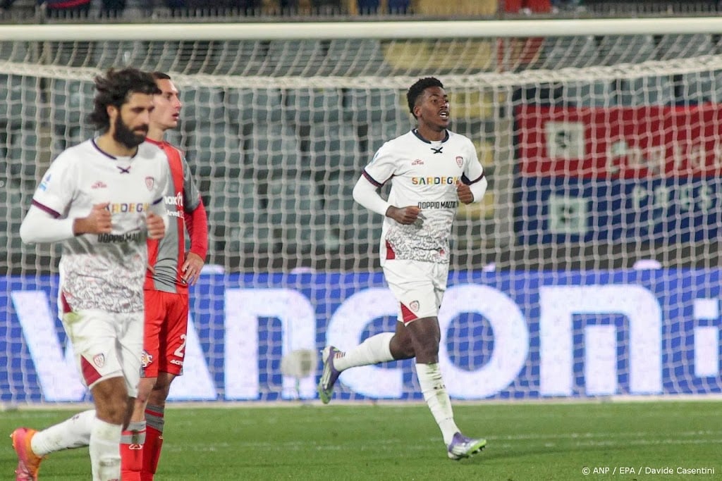 Cagliari-voetballer Trepy wakker uit coma en weer aanspreekbaar
