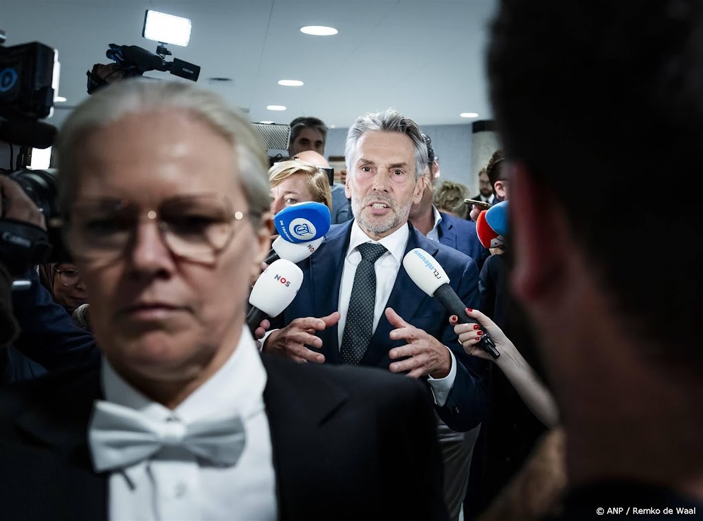 Schoof wil nadenken over manier om mannen in Oekraïne te houden