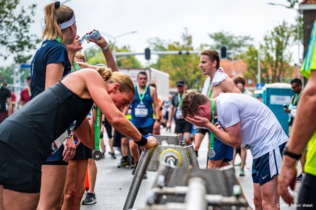 Organisatie Dam tot Damloop waarschuwt voor warm weer