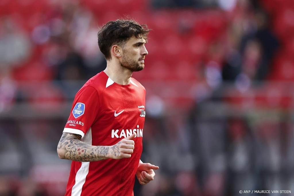 AZ-spits Parrott nog niet beschikbaar voor duel met Feyenoord