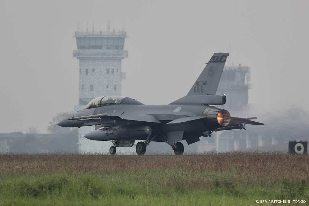 Australië zoekt uit of China militaire piloten inhuurde