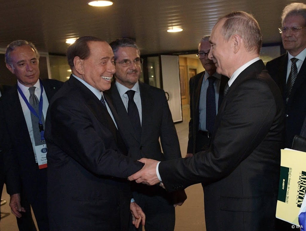 Brussel checkt of Berlusconi met wodka van Poetin sancties schond