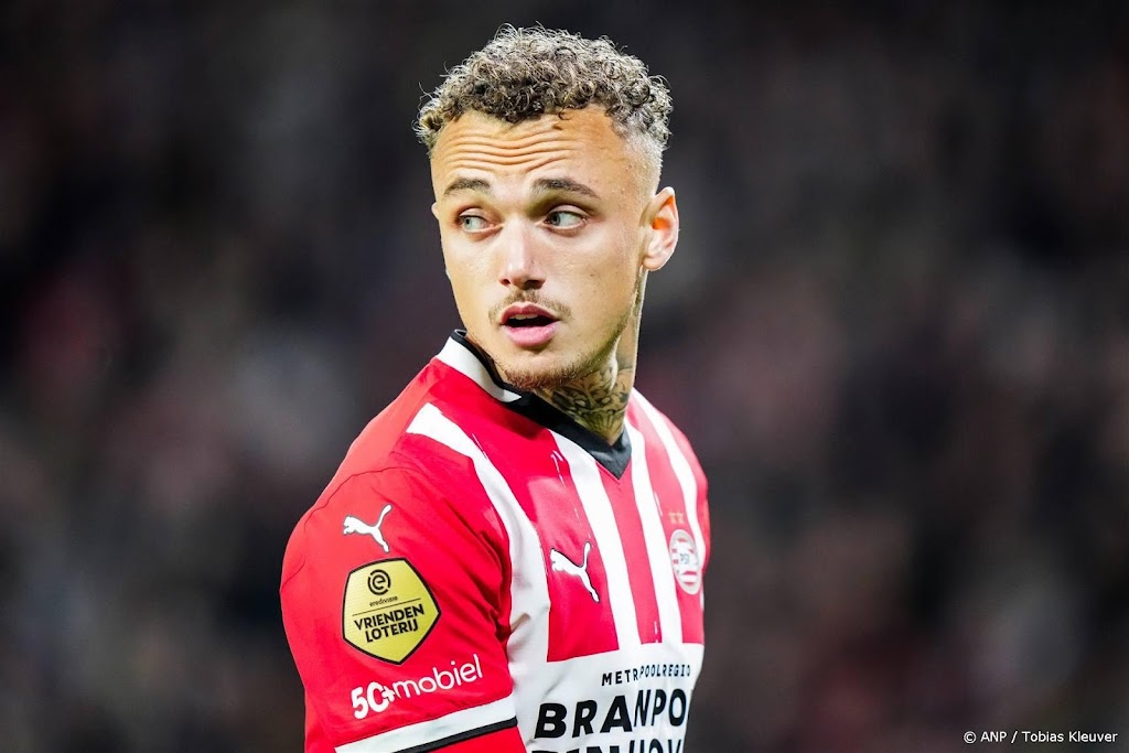 Lang na twee maanden weer basisspeler in Eredivisieduel PSV