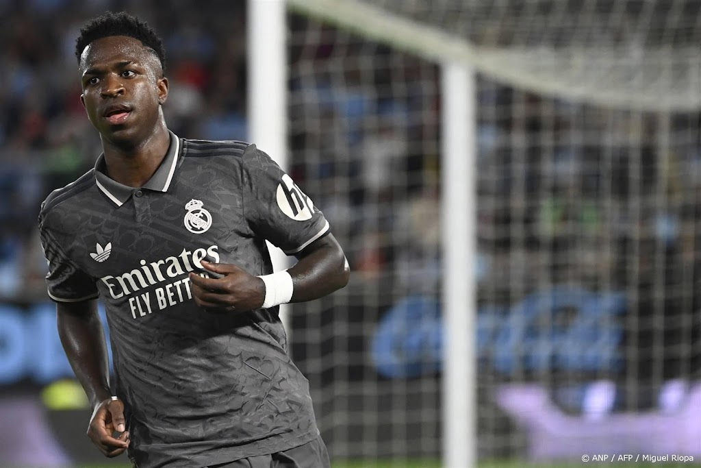 Vinícius helpt Real Madrid aan zege op Celta