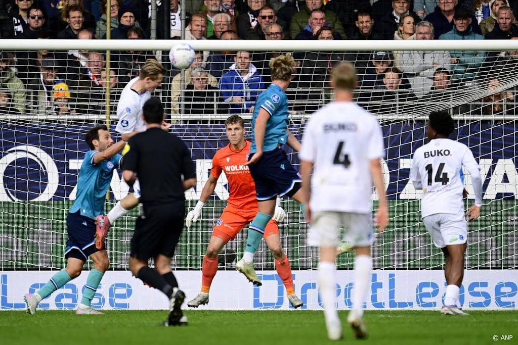 Heerenveen nestelt zich met uitzege op Telstar in middenmoot
