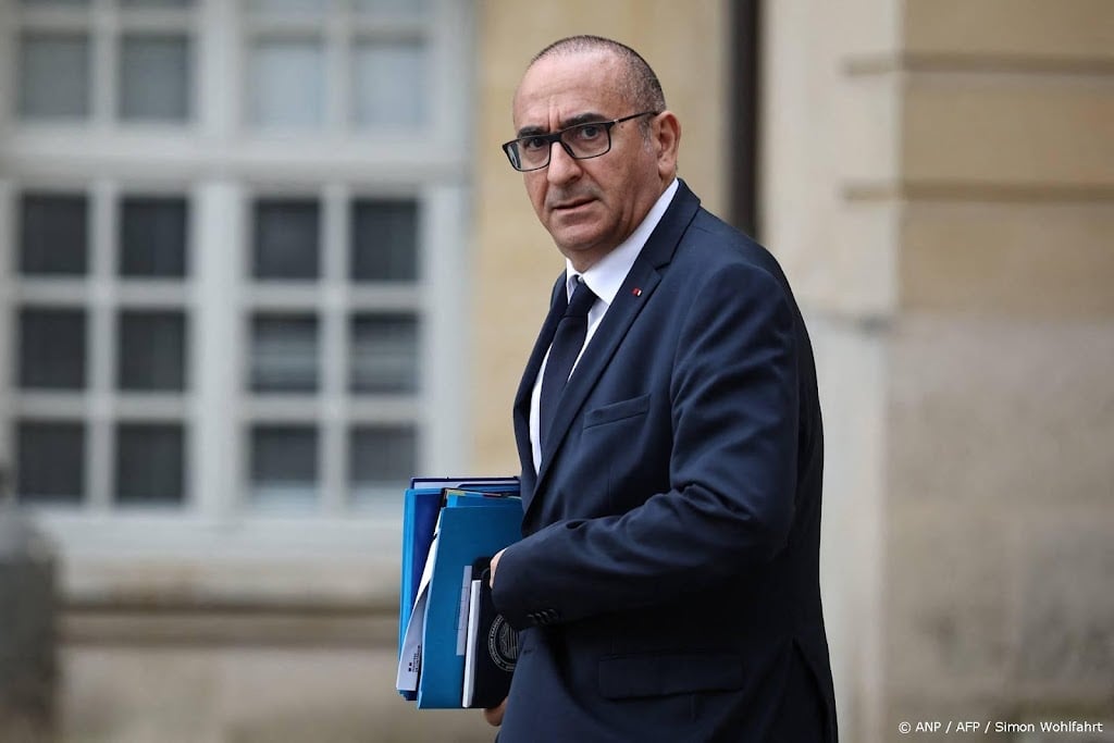 Macron weigert ontslag van minister van Binnenlandse Zaken