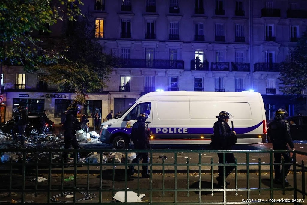 Museum Louvre sluit deuren om studentenprotest