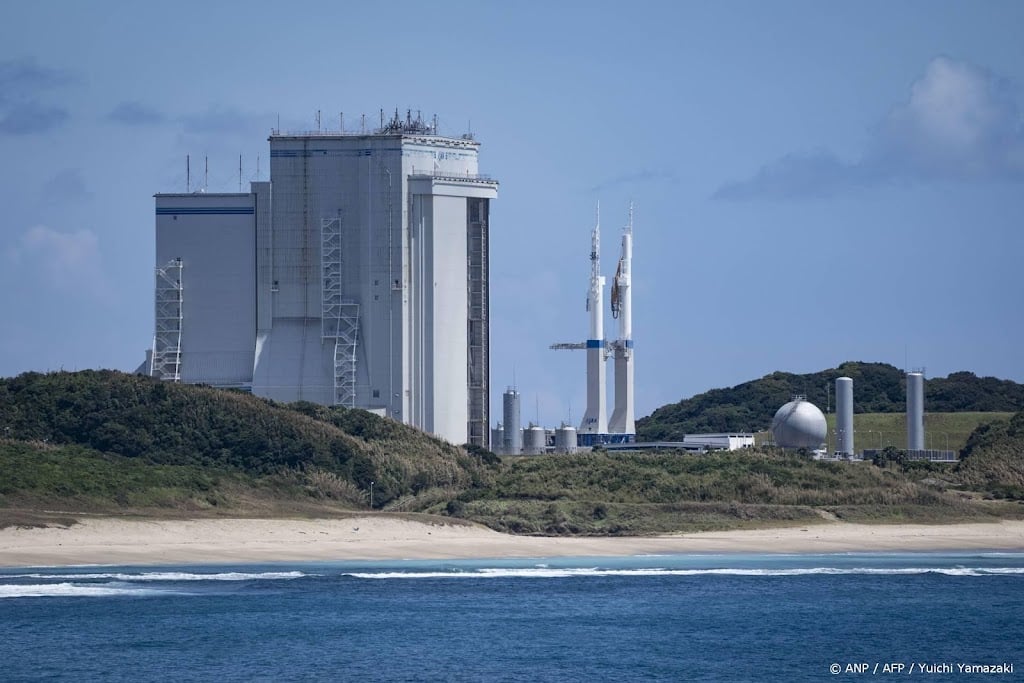 Japanse sonde vertrokken om stukje van maan van Mars op te halen