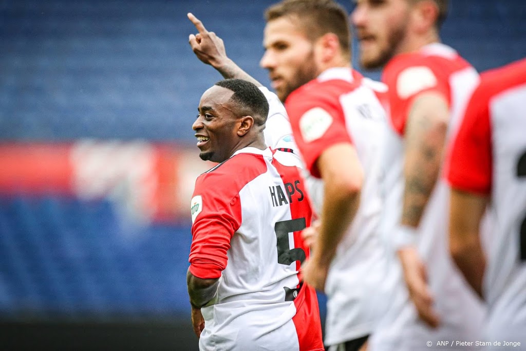 Feyenoord moet linksback Haps weken missen