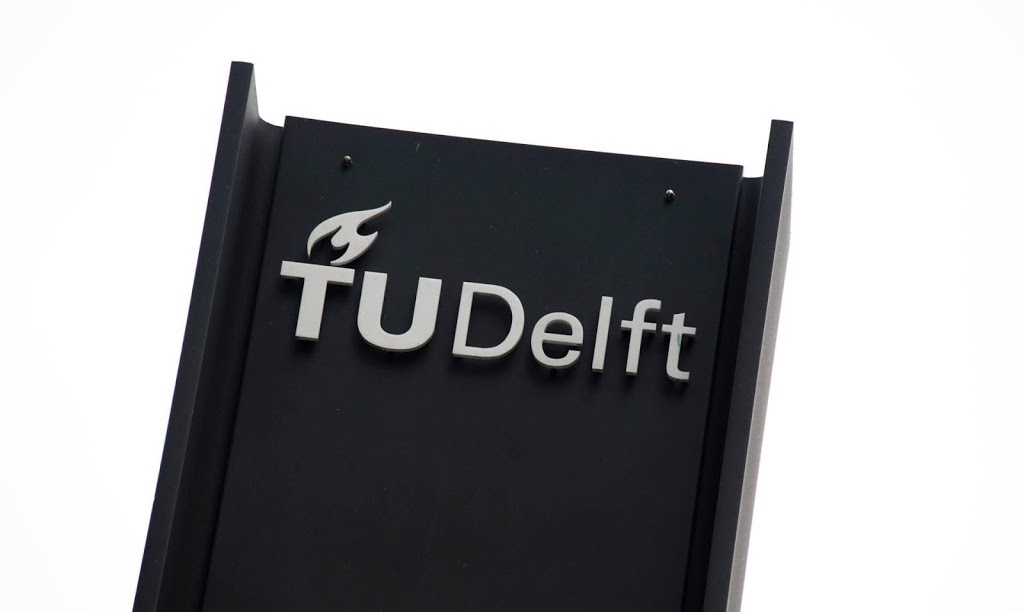Delftse studenten bouwen recycle-oven voor elektronisch afval
