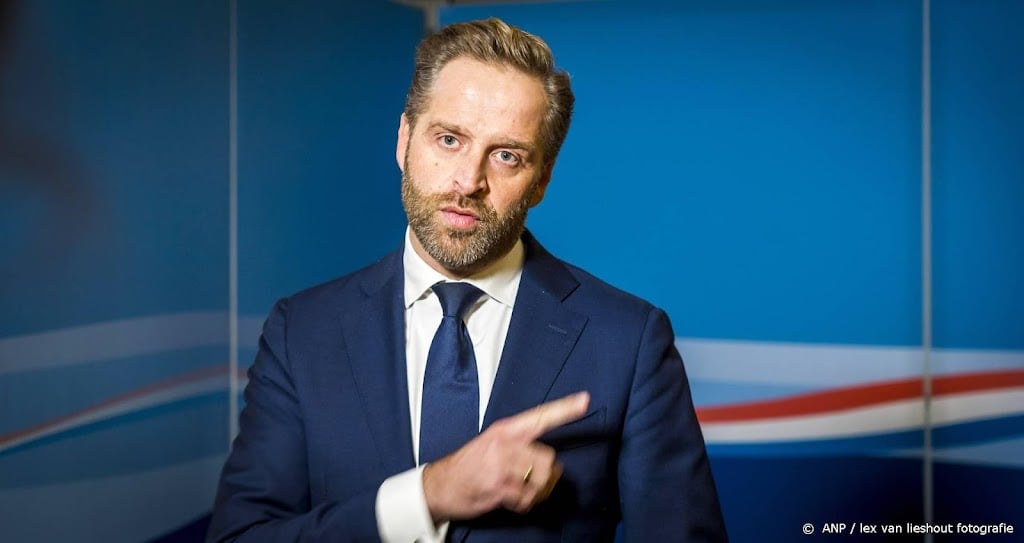 De Jonge: toenemende drukte in de zorg reden voor vuurwerkverbod