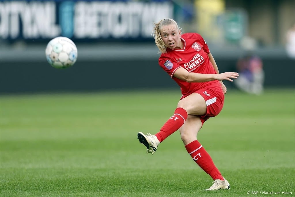 Voetbalster Peddemors voor het eerst in selectie Oranje