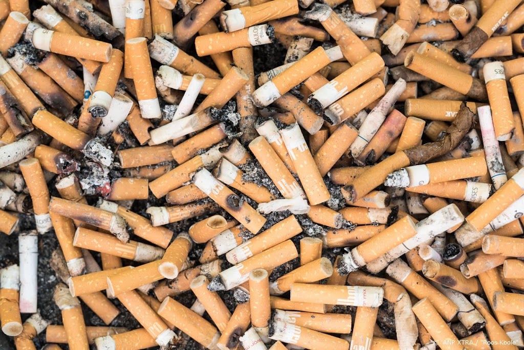WHO: voor het eerst minder mannelijke rokers