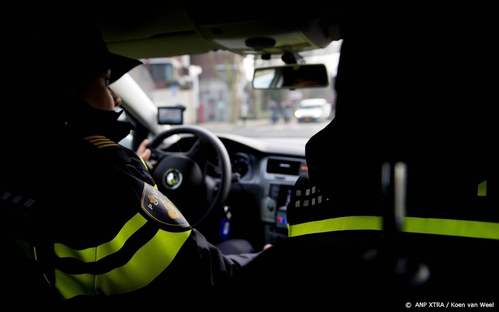 Helft Nederlanders ziet politie zelden of nooit in eigen buurt