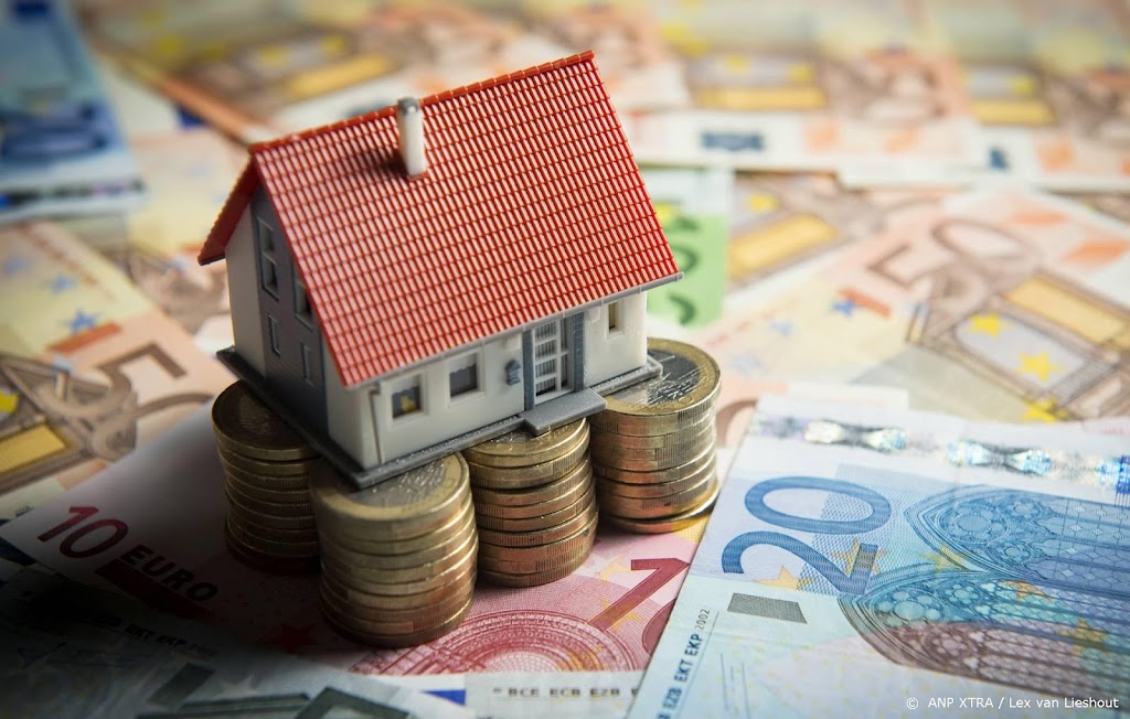 DNB: huizenprijzen gaan in twee jaar meer dan 6 procent omlaag