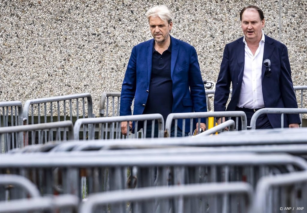 Advocaten leggen verdediging Taghi per direct neer