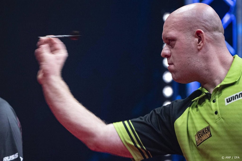 Van Gerwen eenvoudig door op WK darts