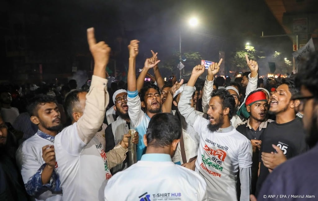 Gewelddadige protesten in Bangladesh na dood studentenleider