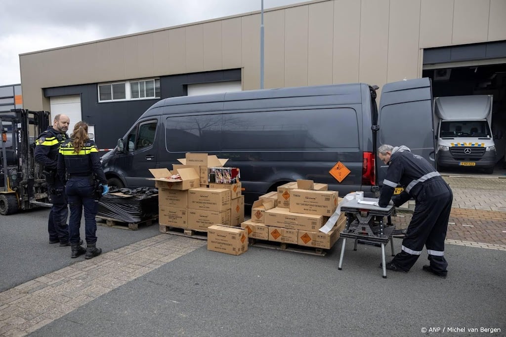 Meer vuurwerk in beslag genomen dan vorig jaar rond deze tijd