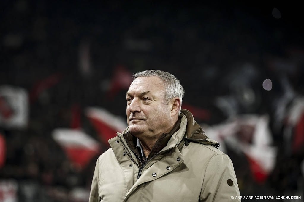 FC Utrecht-trainer Jans ziet PSV 'ook kwetsbare momenten' hebben