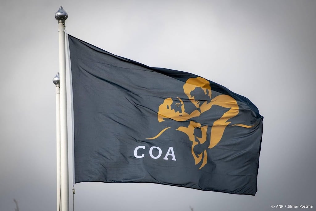 COA moet nareizigers naar hotel in bestemmingsgemeente brengen