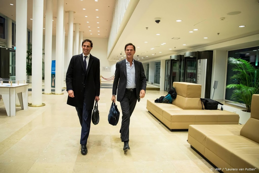 Rutte en Hoekstra praten met gedupeerden toeslagenaffaire