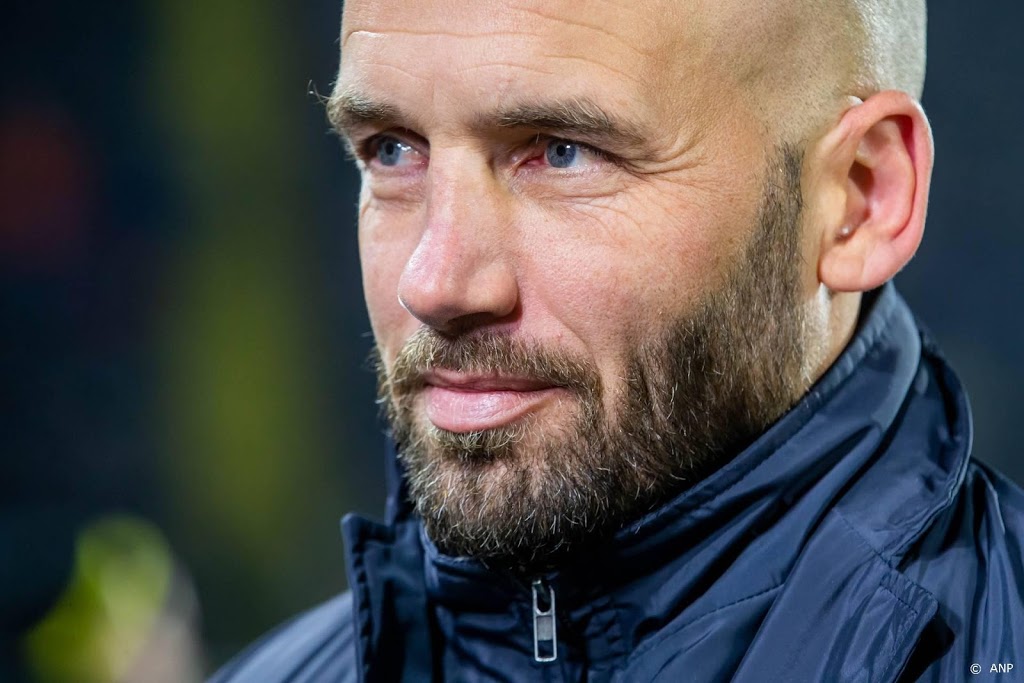 Jong Ajax aan kop na zege op FC Dordrecht