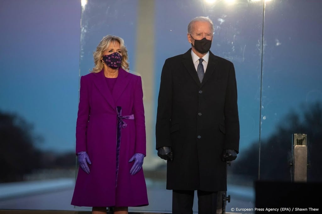 Biden gedenkt coronadoden VS op vooravond van inauguratie