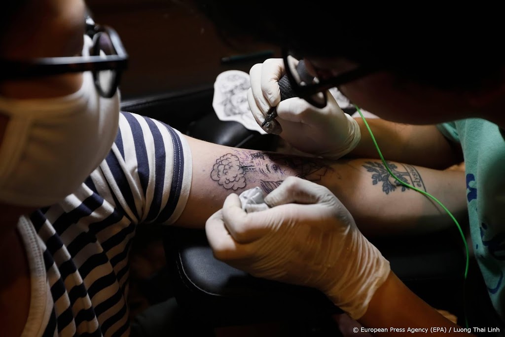 Tatoeëerders willen extra coronasteun voor 'creatieve branche'