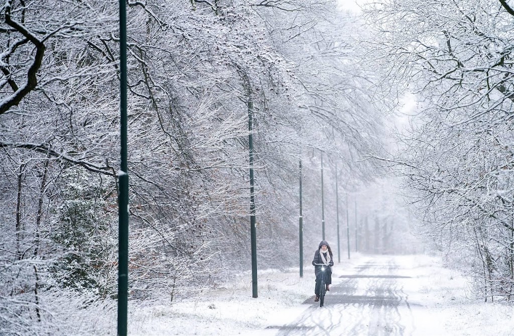KNMI: Tot 18.00 uur code oranje in Limburg om sneeuwbuien