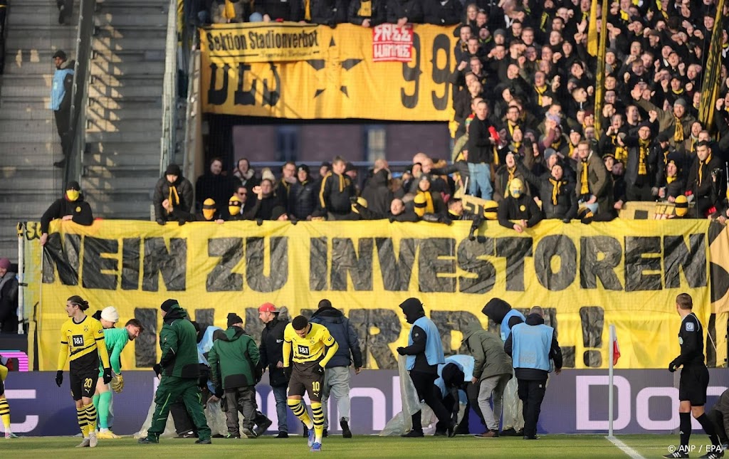 Duitse voetbalfans protesteren weer tegen investeerdersplannen