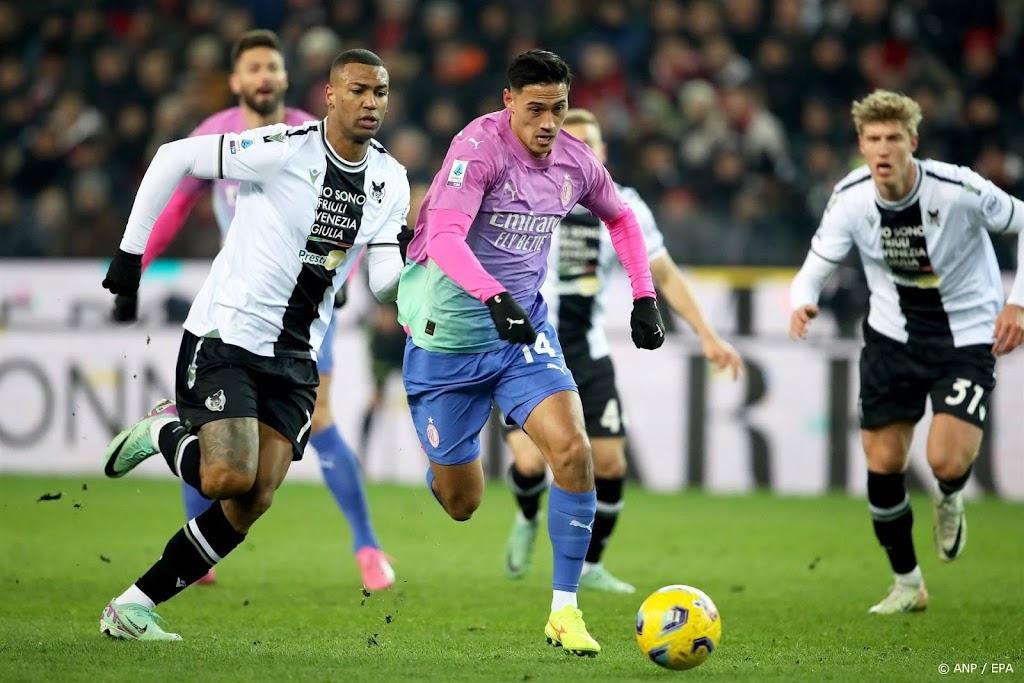 AC Milan verslaat Udinese in door oerwoudgeluiden ontsierd duel  