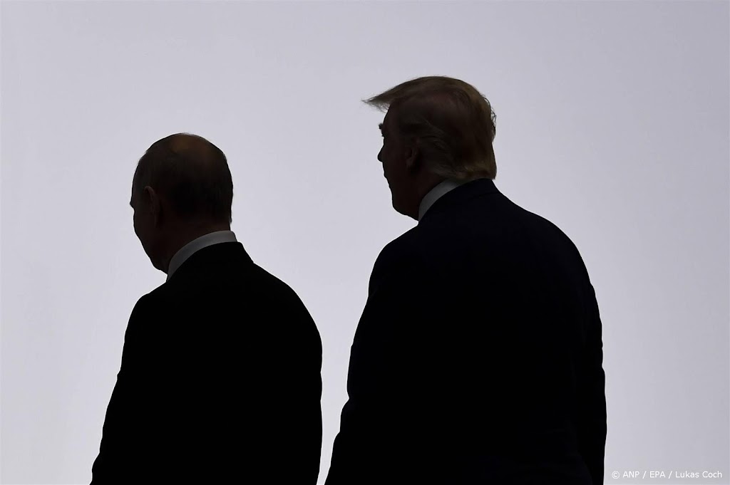 Poetin feliciteert Trump voorafgaand aan inauguratie