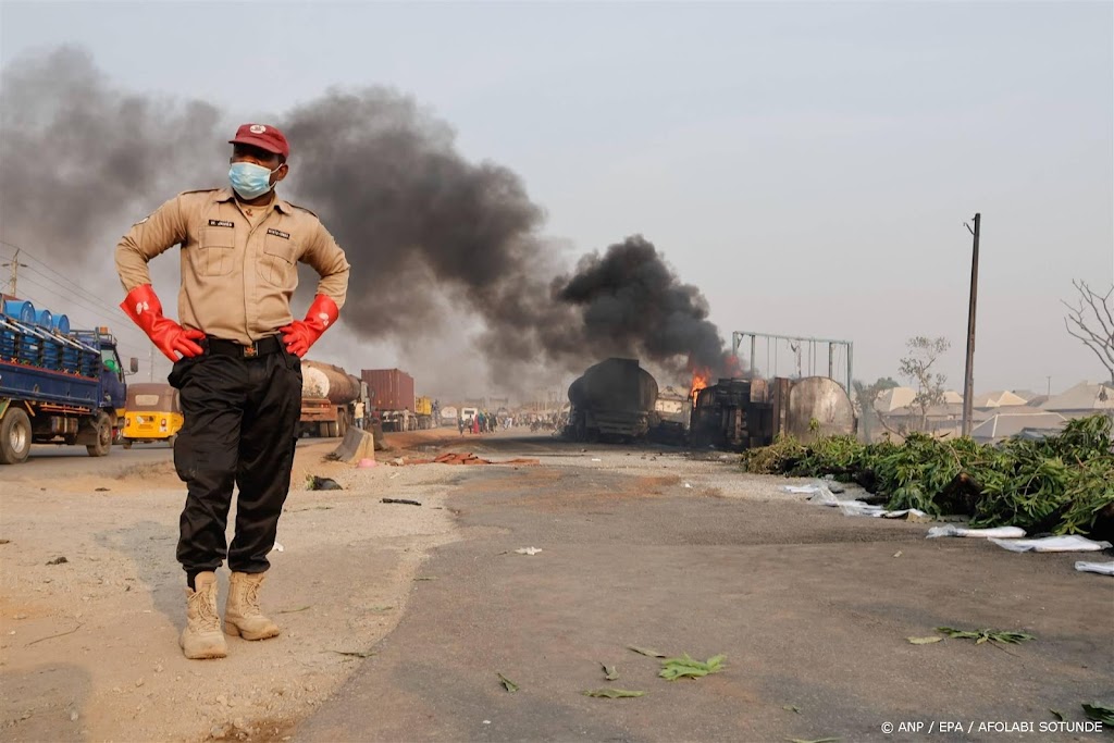 Dodental ontplofte tankwagen Nigeria opgelopen tot bijna 100