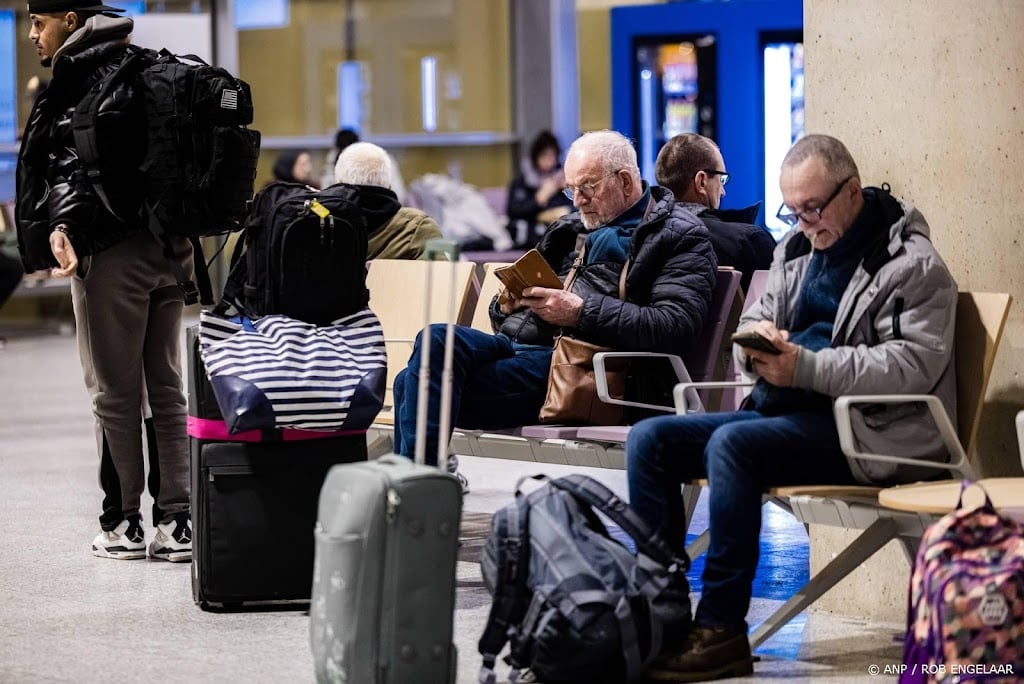 Vluchten omgeleid wegens mist op Eindhoven Airport