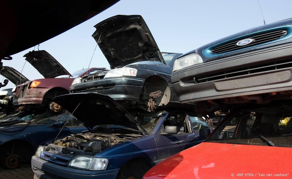 'Auto op steeds hogere leeftijd naar de sloop'